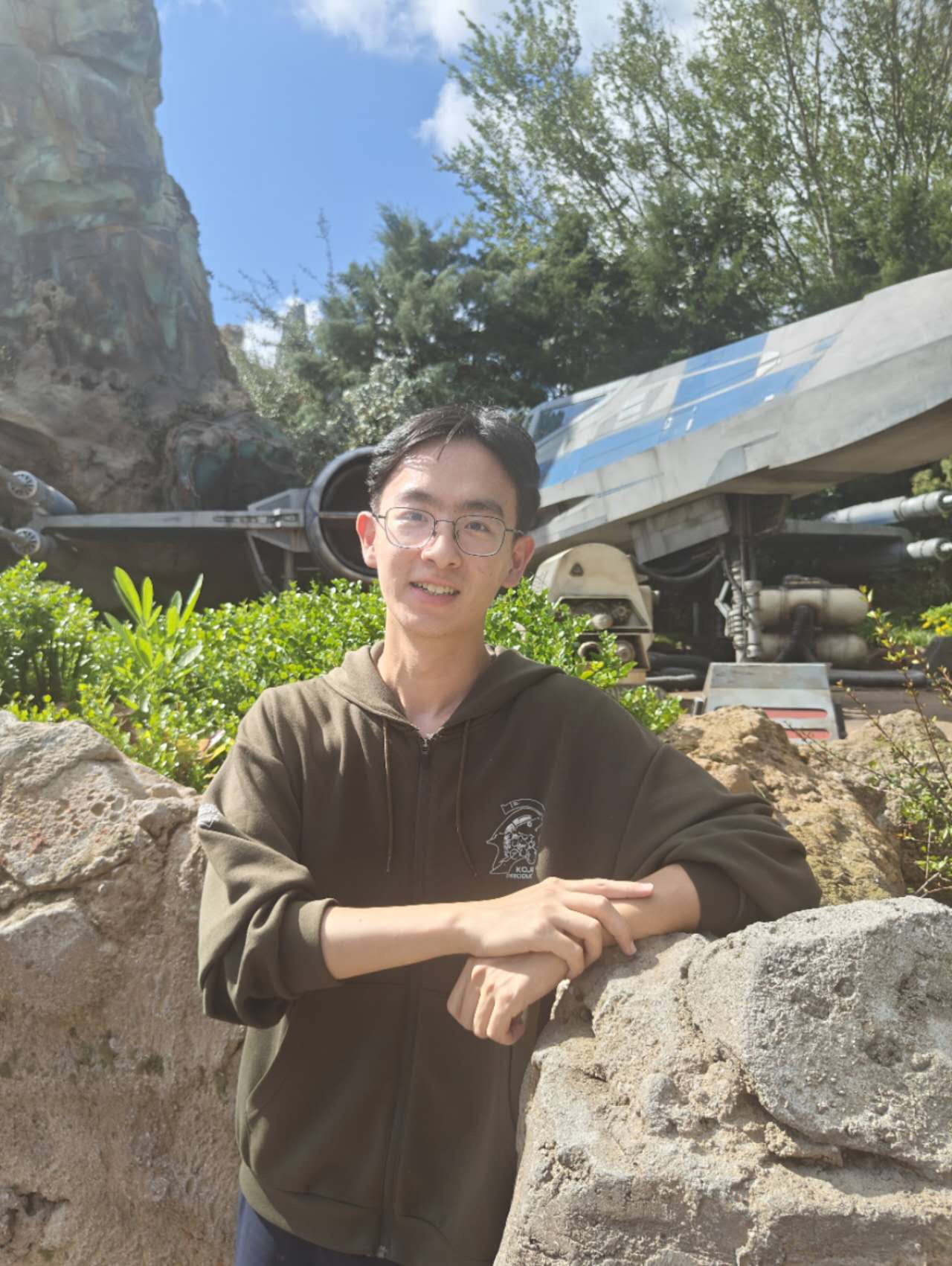 李铸洪